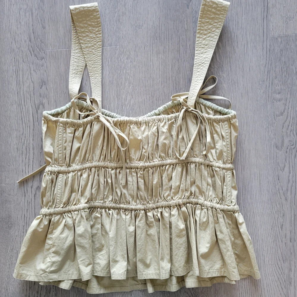 ULLA JOHNSON Lulu Beige Smocked Ruched Ruffle Tie Peplum Top Sz 6 Revolve Khaki - Picture 6 of 9
